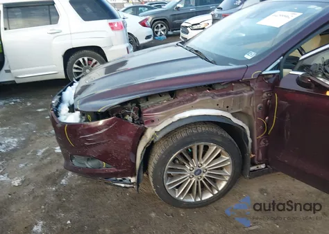 2013 Ford Fusion Se z USA, uszkodzony, nr VIN 3FA6P0H97DR136517